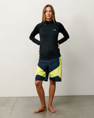 HOODED RASH GUARD